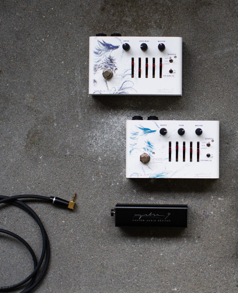 Z3-VN Violin Booster and Z5-VN Violin Overdrive compact pedals (session photo)