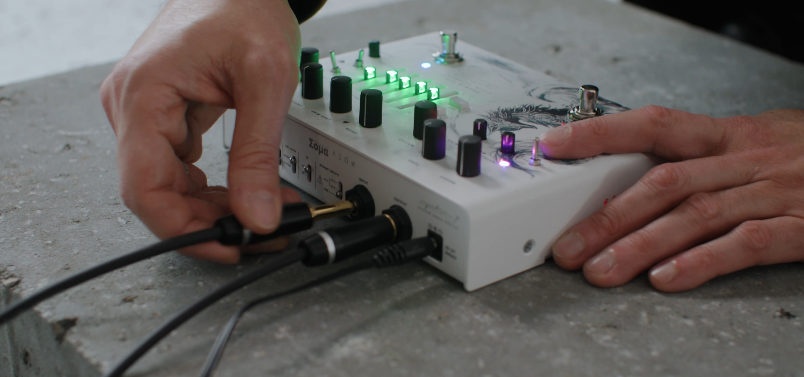 Z7-VN Advanced Violin Overdrive Pedal (session photo)